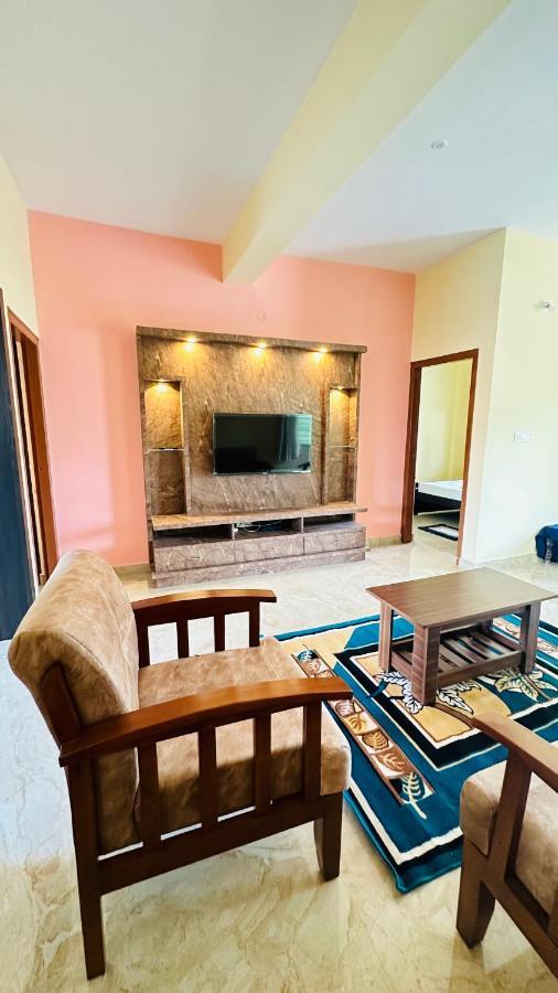 Navile Apartments Чикмагалур Экстерьер фото